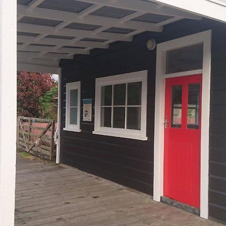 Whanga Butcher Shop Whangamomona Luaran gambar